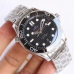 Omeg_a seamaster diver 300M automatic Silver-black - Image 2